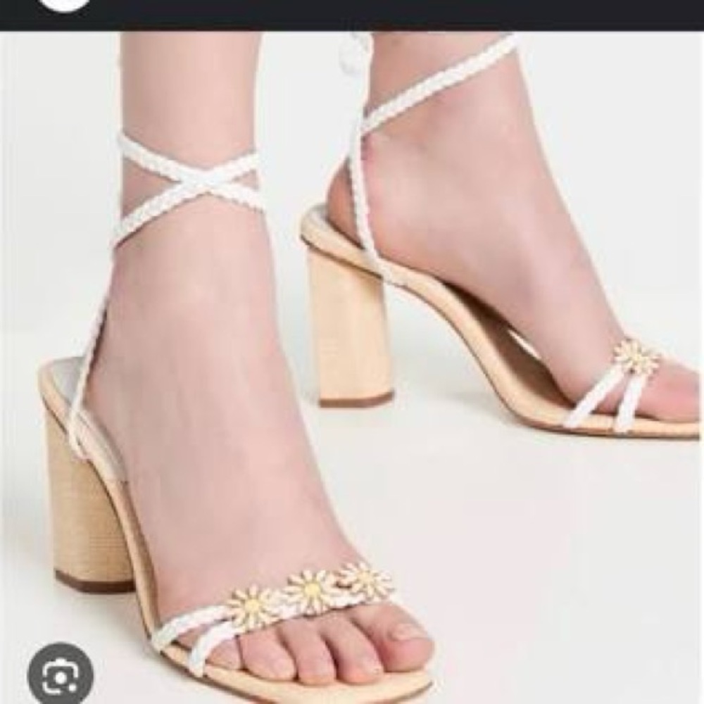 Schutz size 8 white daisy heels